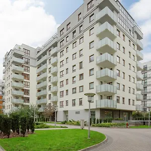 Giełdowa 4 By Renters Apartament